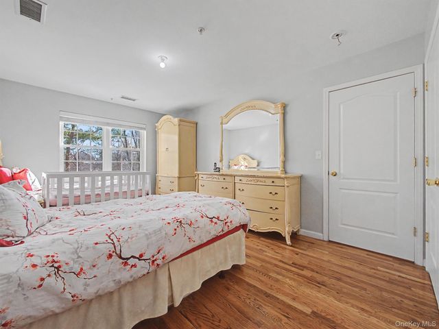 9 Elm Street 201, Spring Valley, NY 10977