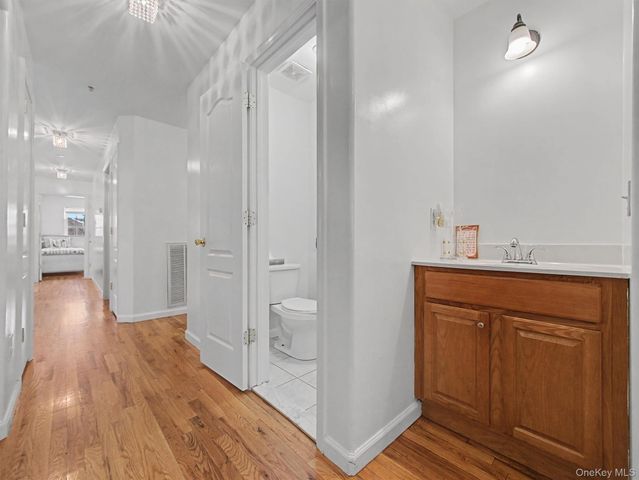 9 Elm Street 201, Spring Valley, NY 10977