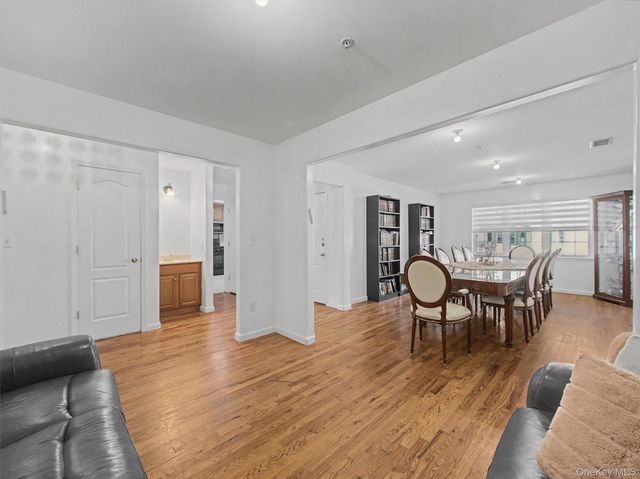 9 Elm Street 201, Spring Valley, NY 10977