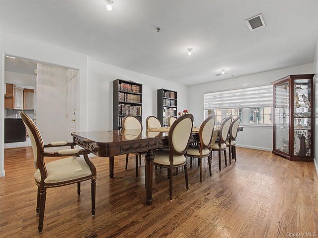 9 Elm Street 201, Spring Valley, NY 10977