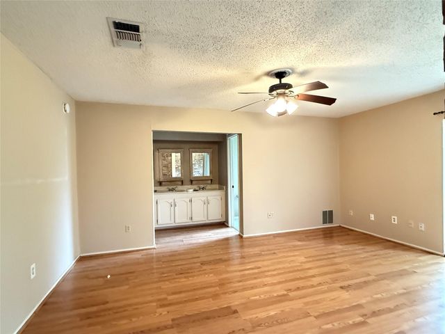 16439 Hickory Knoll Drive, Houston, TX 77059