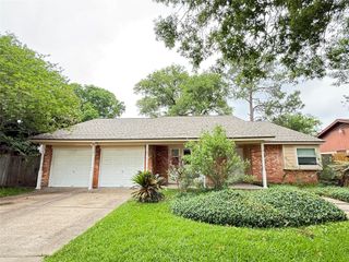 16439 Hickory Knoll Drive, Houston, TX 77059