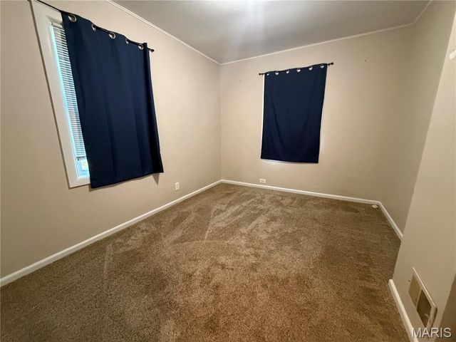 3627 Marshall Avenue, St John, MO 63114