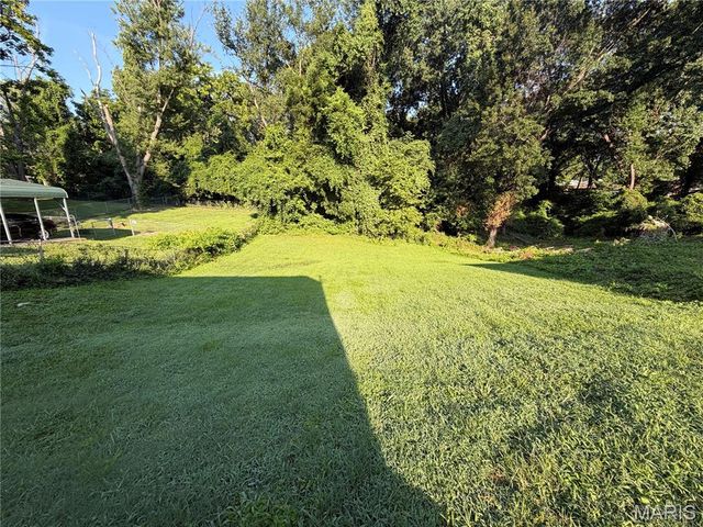 3627 Marshall Avenue, St John, MO 63114