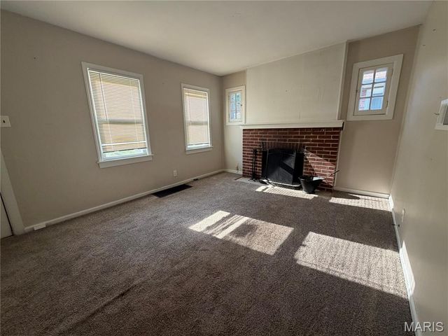3627 Marshall Avenue, St John, MO 63114