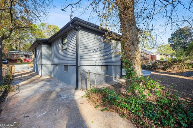 766 Pegg Road SW, Atlanta, GA 30315