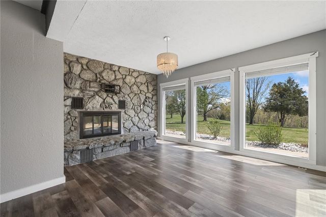 5303 Hickory Hills Lane, Harrison, AR 72601