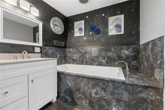 5303 Hickory Hills Lane, Harrison, AR 72601