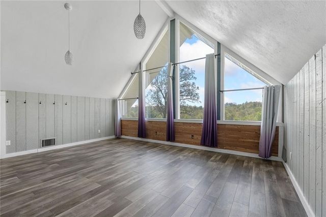 5303 Hickory Hills Lane, Harrison, AR 72601