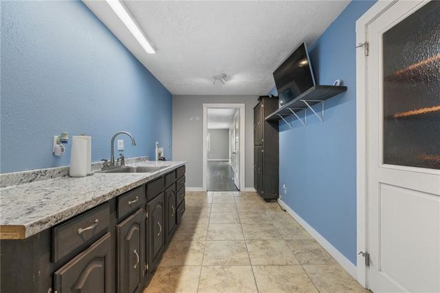 5303 Hickory Hills Lane, Harrison, AR 72601