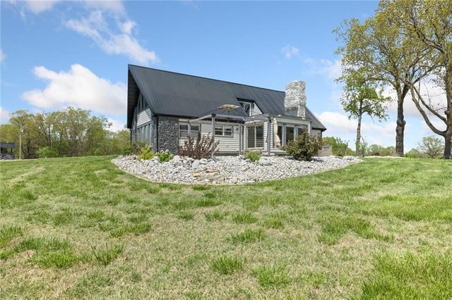 5303 Hickory Hills Lane, Harrison, AR 72601