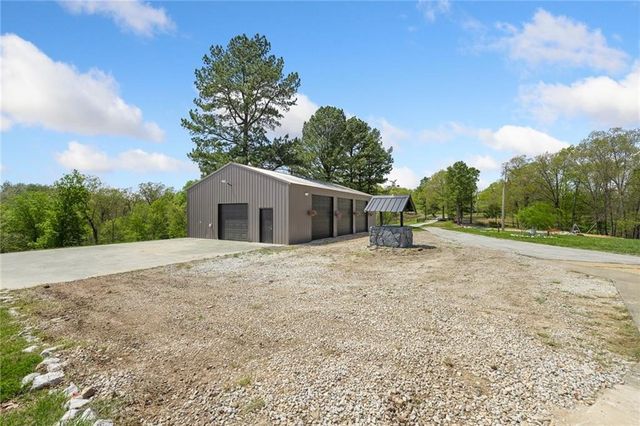 5303 Hickory Hills Lane, Harrison, AR 72601