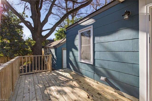 1411 Longwood DR, Norfolk, VA 23508