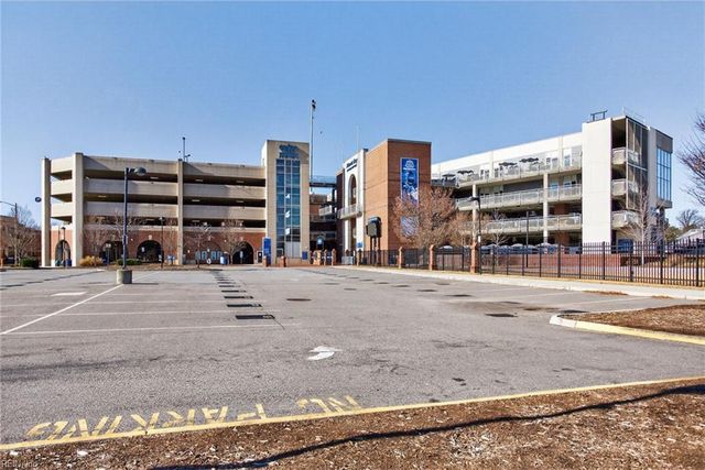 1411 Longwood DR, Norfolk, VA 23508