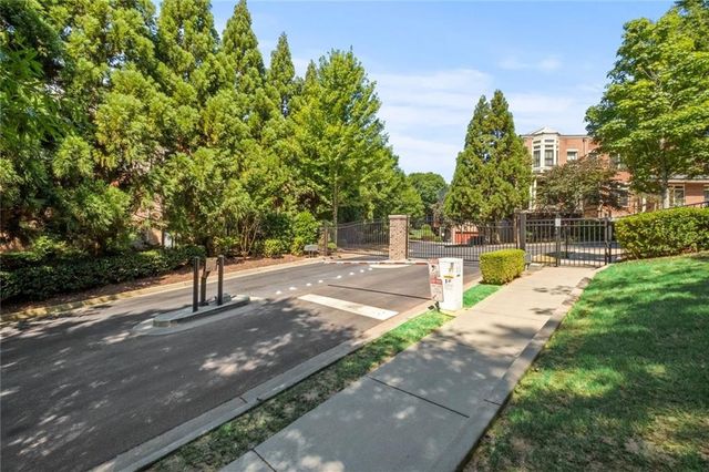 4767 Laurel Walk, Atlanta, GA 30338