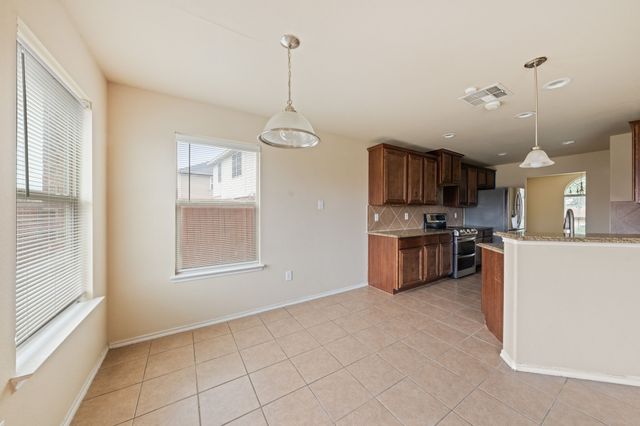 2022 Wellington Point, Heartland, TX 75126