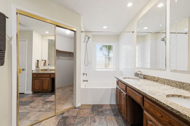2927 S Bend Drive, Dallas, TX 75229