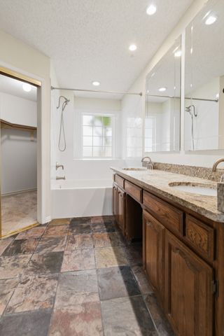 2927 S Bend Drive, Dallas, TX 75229