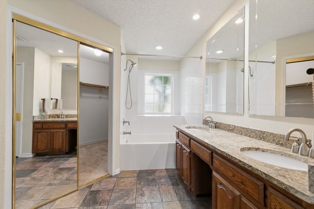 2927 S Bend Drive, Dallas, TX 75229