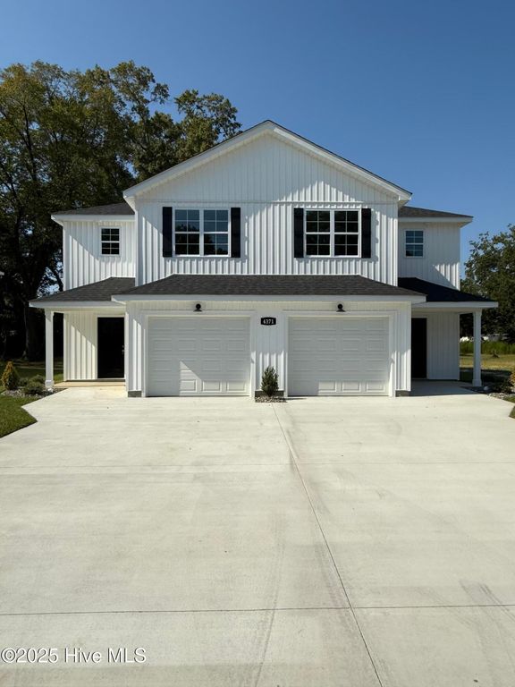 4371 W West Pine Street A, Farmville, NC 27828