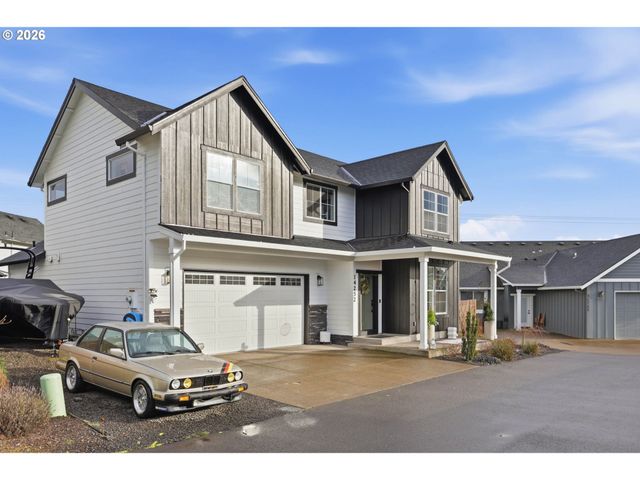 14252 HILLOCK Ln, Oregon City, OR 97045