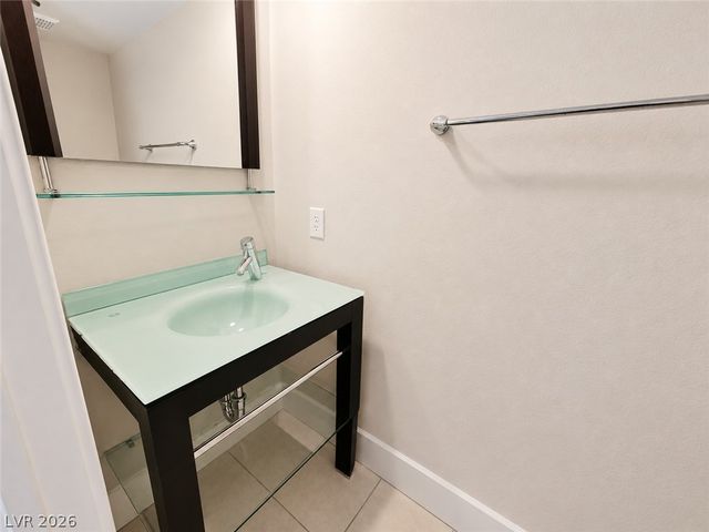 9050 West Tropicana Avenue 1163, Las Vegas, NV 89147