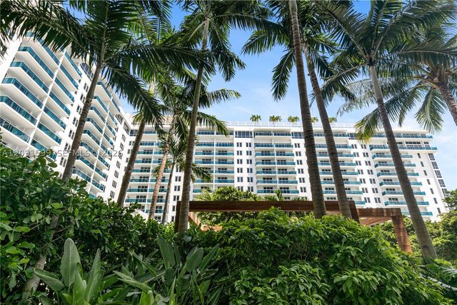 2301 Collins Ave 318, Miami Beach, FL 33139
