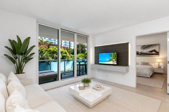 2301 Collins Ave 318, Miami Beach, FL 33139