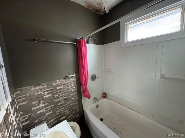 8127 E Hildale Street, Detroit, MI 48234