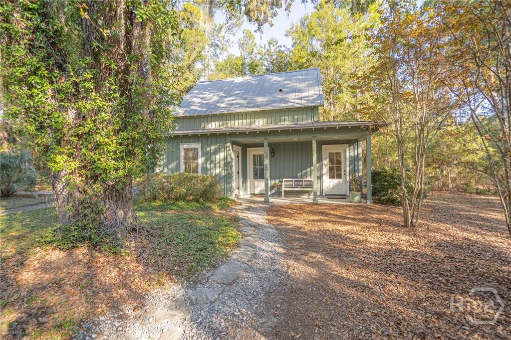 Image 25 of property listing at 3649 Julienton Drive NE, Townsend, GA 31331