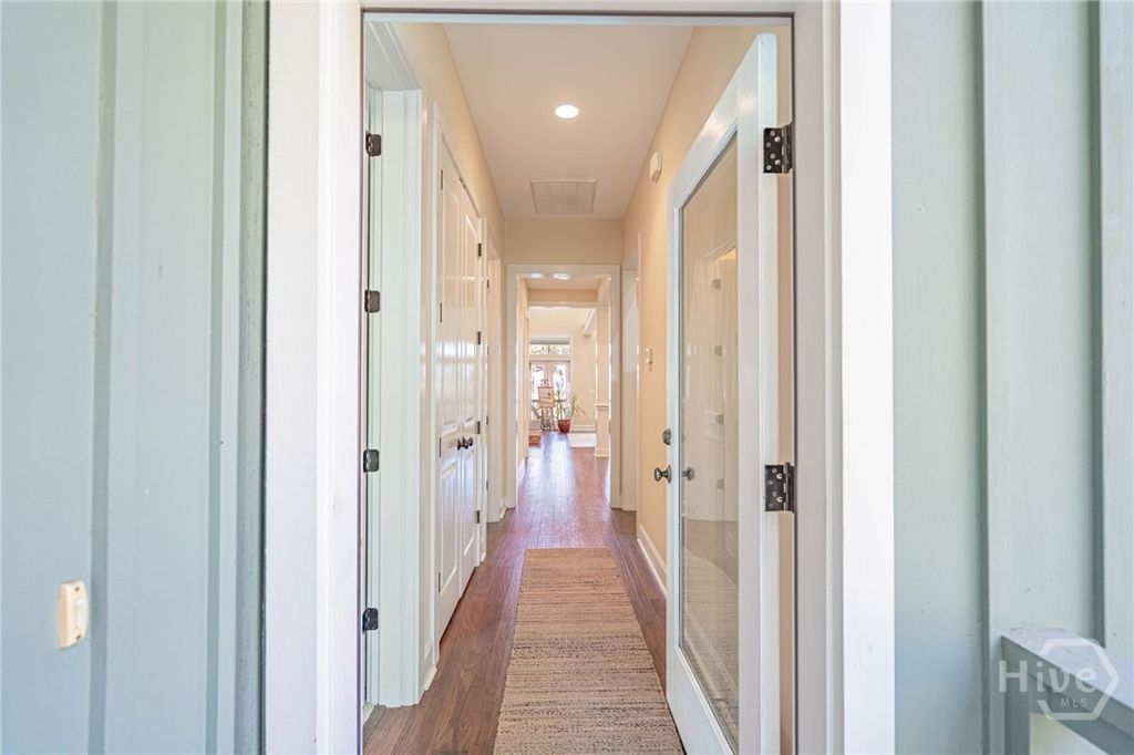 Image 3 of property listing at 3649 Julienton Drive NE, Townsend, GA 31331