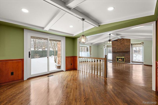 2291 Red Maple Drive, Troy, MI 48098