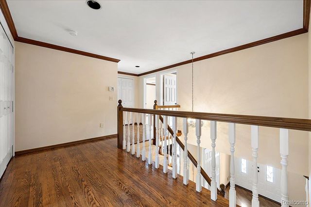 2291 Red Maple Drive, Troy, MI 48098