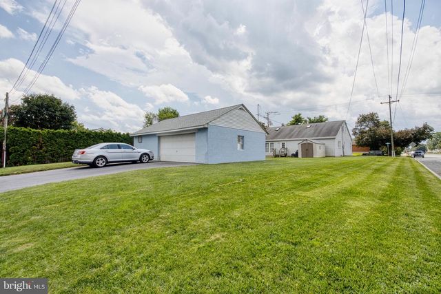 140 N PRINCE ST, Palmyra, PA 17078