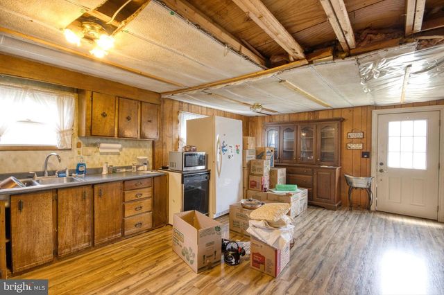 140 N PRINCE ST, Palmyra, PA 17078