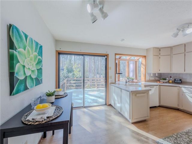 3053 Pointe Court, Snellville, GA 30039