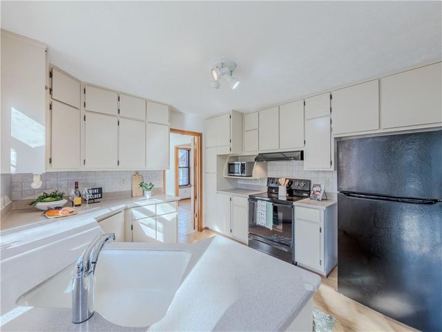 3053 Pointe Court, Snellville, GA 30039