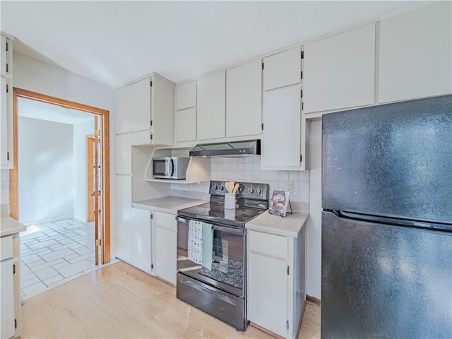 3053 Pointe Court, Snellville, GA 30039