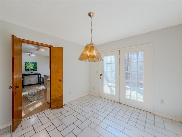 3053 Pointe Court, Snellville, GA 30039