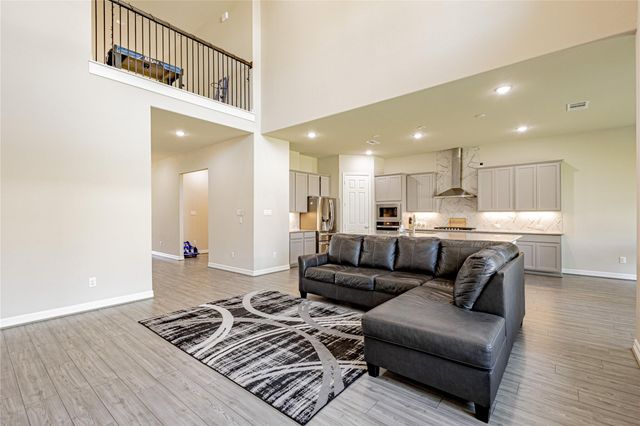 5111 Crystal Brook Drive, Richmond, TX 77469