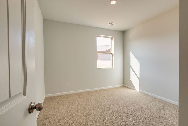 4017 Roane Drive, White House, TN 37188