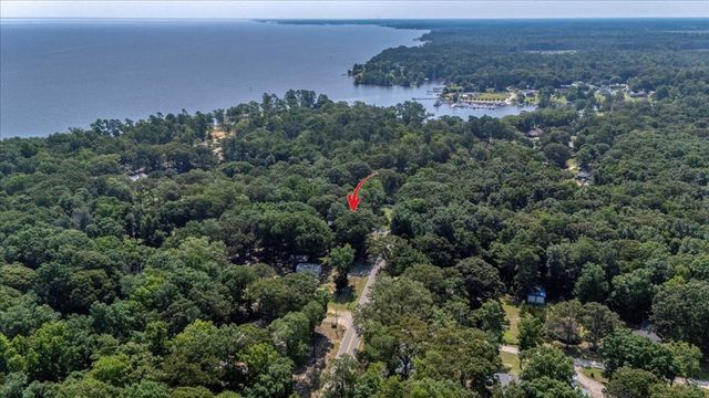 417 Mill Creek Road, Vance, SC 29163