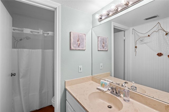 14921 Windward Dr 209, Corpus Christi, TX 78418