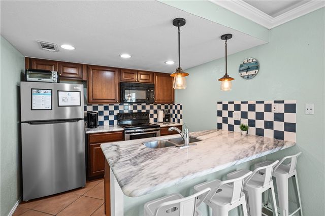 14921 Windward Dr 209, Corpus Christi, TX 78418