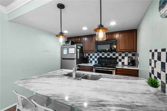 14921 Windward Dr 209, Corpus Christi, TX 78418