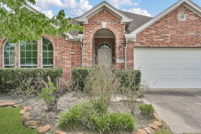30302 Castle Forest Drive, Spring, TX 77386
