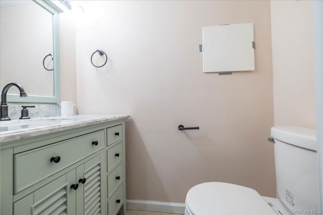 130 Cleveland Avenue, Massapequa, NY 11758