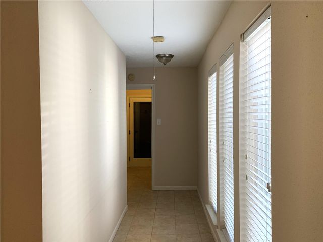 8303 Autumn Willow Drive, Tomball, TX 77375