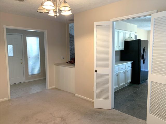 8303 Autumn Willow Drive, Tomball, TX 77375