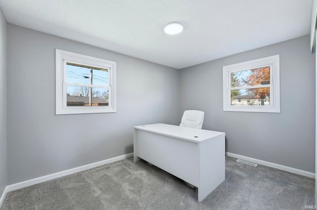 4837 Belvidere Drive, Fort Wayne, IN 46835